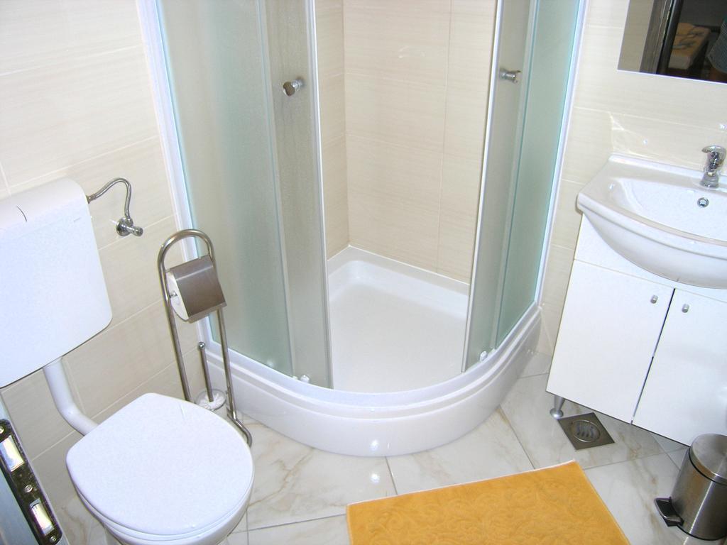 Apartment Martina Krk Town Bagian luar foto